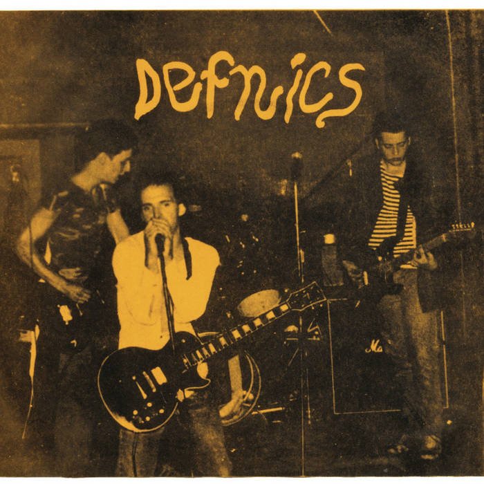 DEFNICS- 51% 7" - TOTAL PUNK7"Breakout RecordsTOTAL PUNK